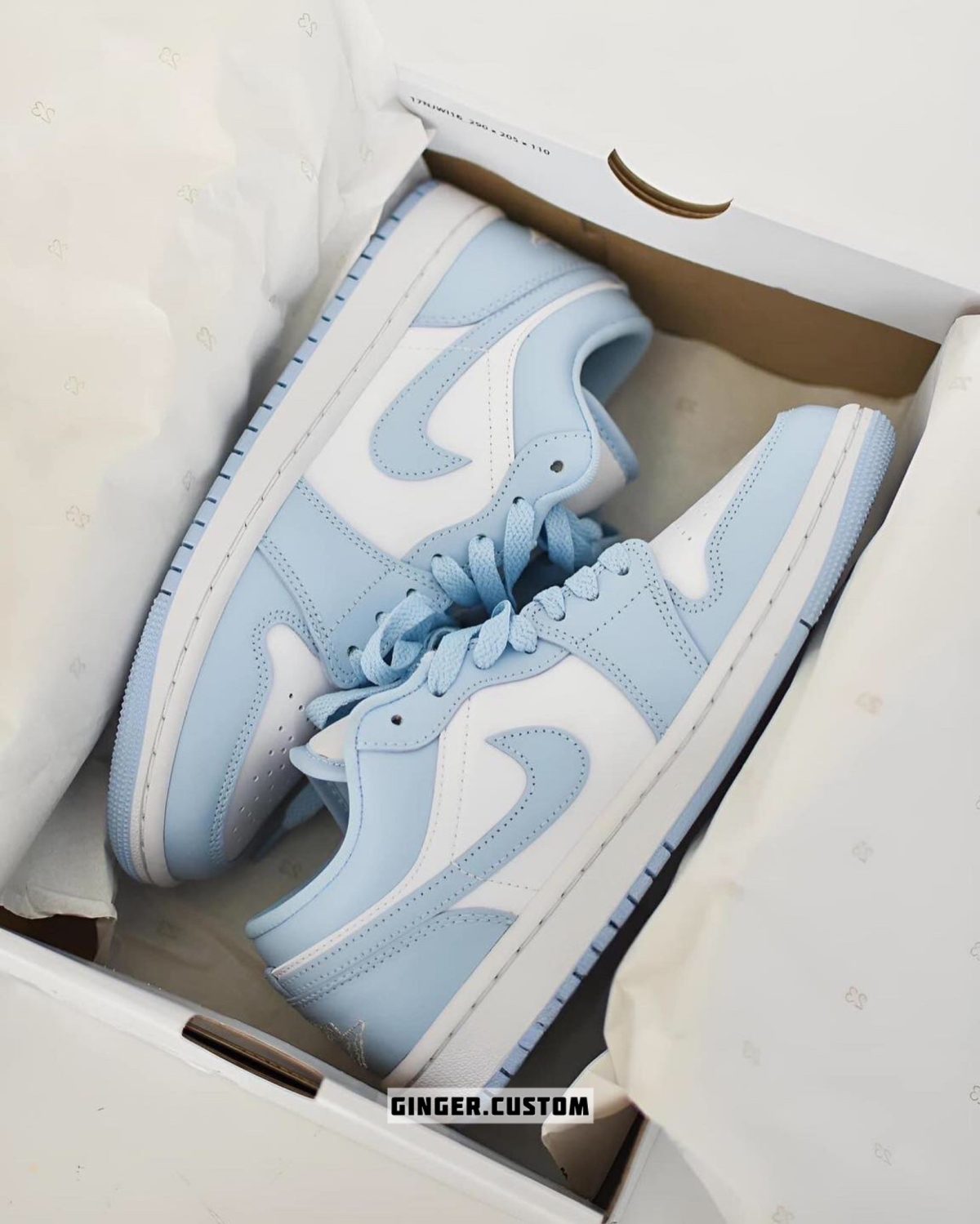 ایرجردن 1 لو آیس بلو / Air Jordan 1 low Ice Blue