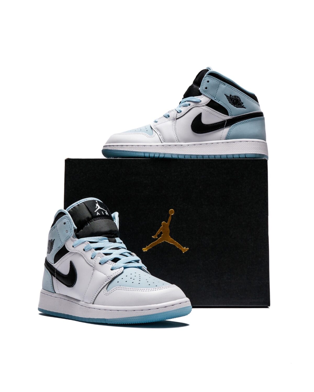 ایرجردن 1 مید ایس بلو / Air Jordan 1 Mid Ice Blue DV1308-104