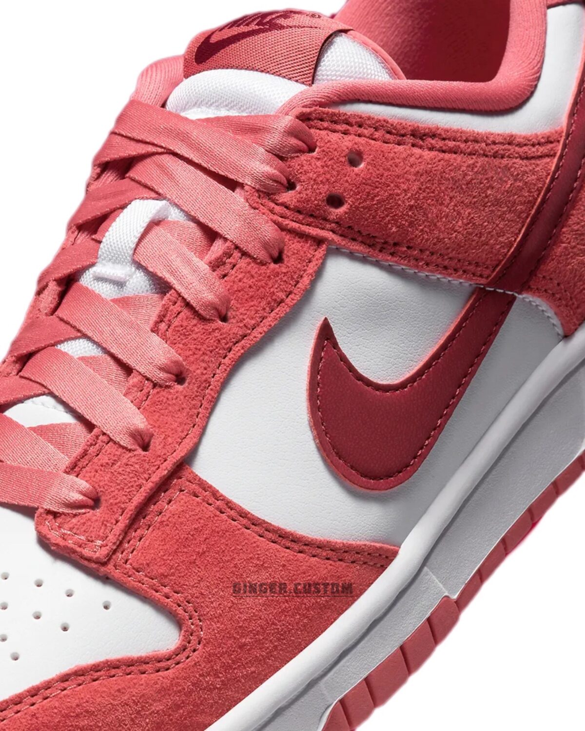 نایک اس بی دانک لو ولنتاین دی / Nike SB Dunk Low Valentine's Day