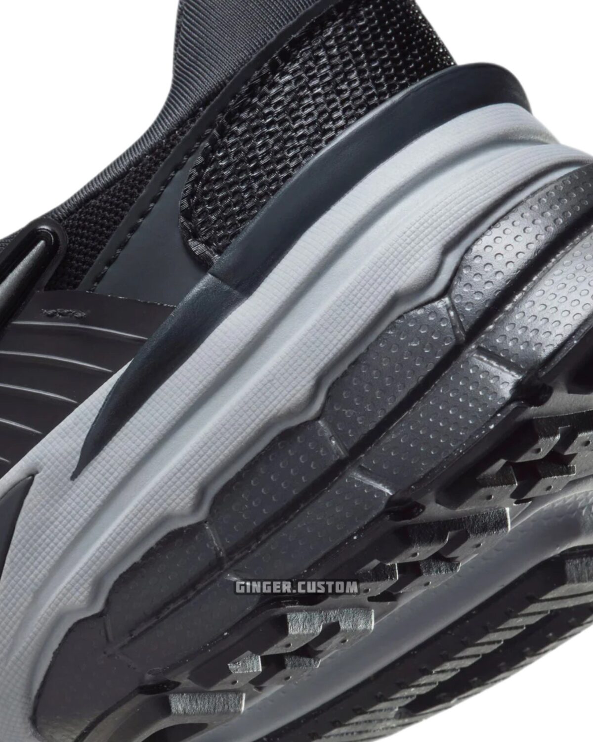 نایک V2K ران مشکی نقره ای متالیک / Nike V2K Run Black Metallic Silver