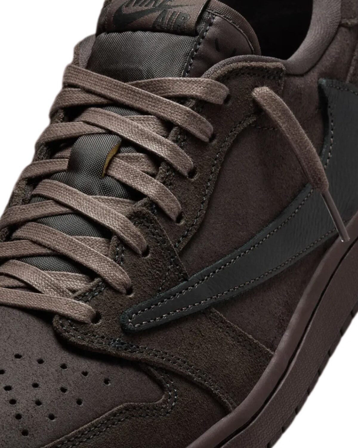 ایرجردن 1 لو تراویس اسکات ولوت براون / Air Jordan 1 Retro Low OG Travis Scott Velvet Brown