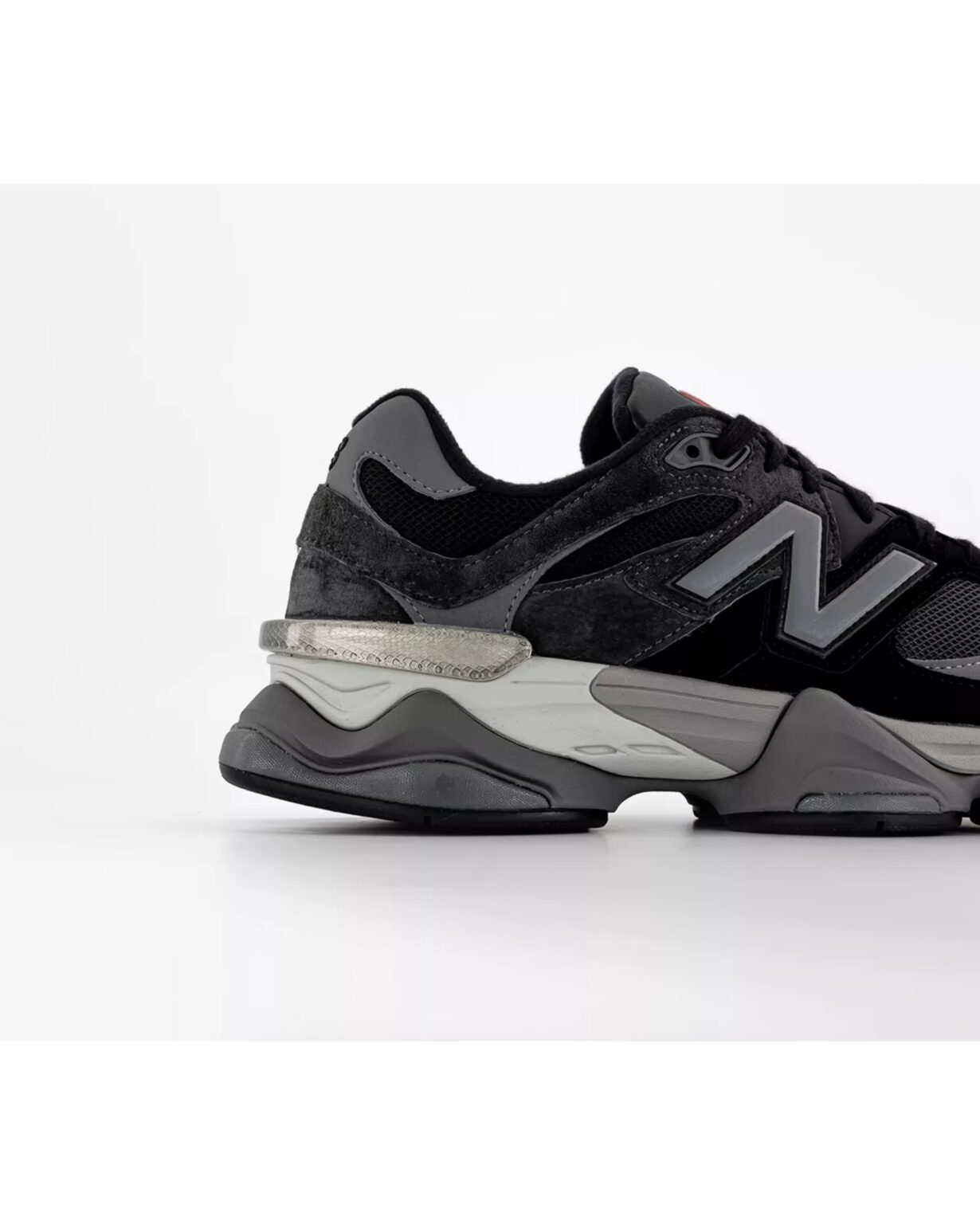 نیوبالانس 9060 مشکی خاکستری New Balance 9060 Black Castlerock