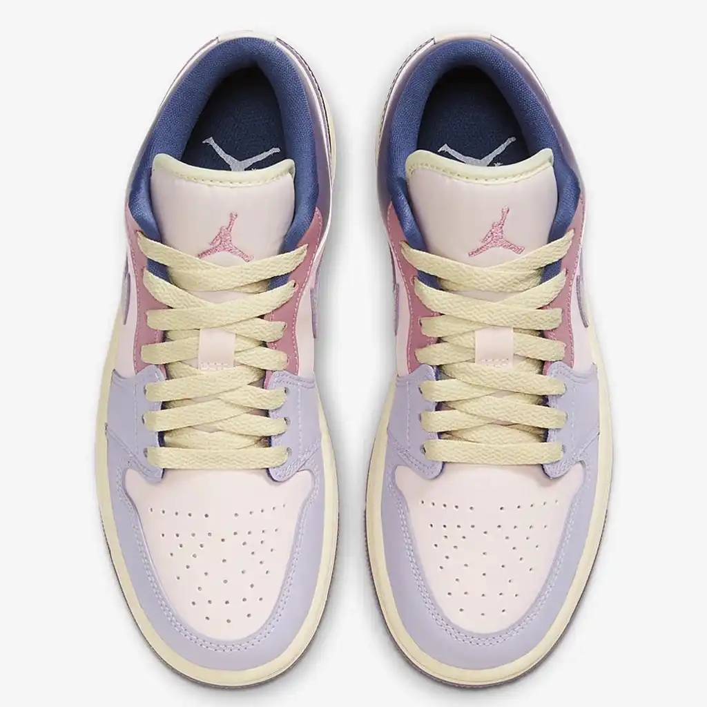 نایک ایرجردن 1 لو بنفش پاستیلی Air Jordan 1 Low Pastel Purple